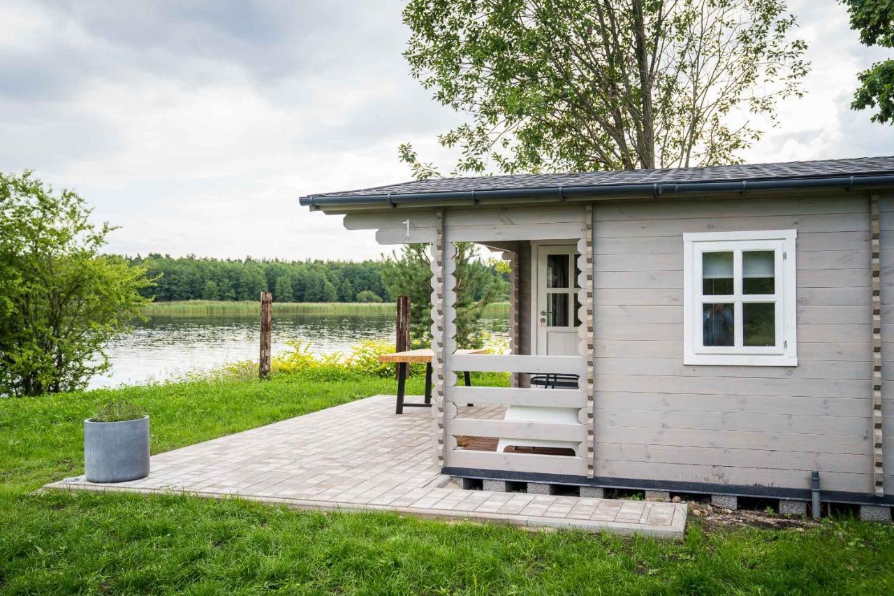 Ozo Riverside Wooden Cottage In Jūrkalne Exterior foto