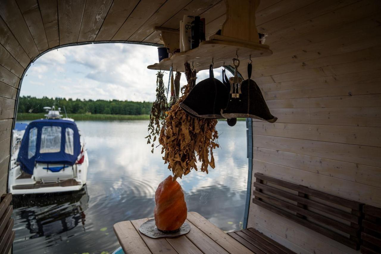 Ozo Riverside Wooden Cottage In Jūrkalne Exterior foto