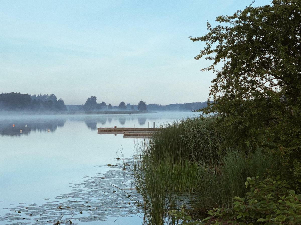 Ozo Riverside Wooden Cottage In Jūrkalne Exterior foto